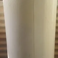 آبگرمکن برقی بزرگ دارای نشتی