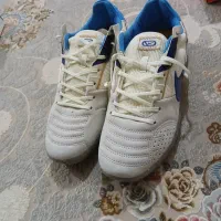 کفش ورزشی فوتسال