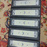 پروژکتور 400 واتی