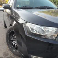 دنا مدل ۹۴ بی رنگ،لوازمی