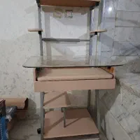 میز کامپیوتر