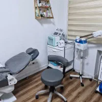 فروش تجهیزات کلینیک لیزر و امکان اجاره کلینیک|پزشکی|تهران, نارمک|دیوار