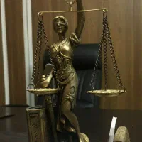 نیازمند دو وکیل پایه یک آقا و خانوم در دفتر حقوقی