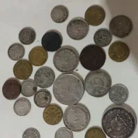 تعدادی سکه قدیمی
