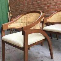 صندلی ناهارخوری