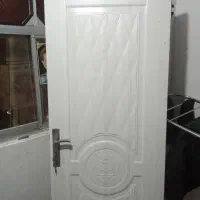 درب‌چوبی‌درحدنو