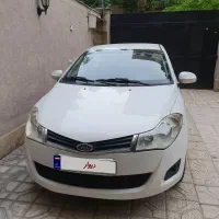 ام وی ام ۳۱۵ هاچبک کارمندی