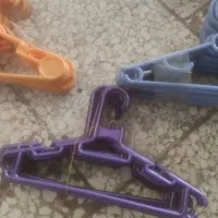 چوب لباسی بچگانه نو|بندرخت و رخت‌آویز|مشهد, کلاهدوز|دیوار