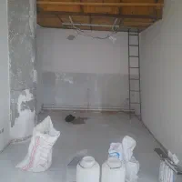 یک مغازه در میدان نماز داخل پاساژ به فروش میرسد