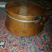 قابلمه مسی قدیمی|کلکسیون اشیاء عتیقه|گلپایگان, |دیوار