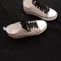 کفش نو شماره ۳۹ اصلا استفاده نشده قیمت ۶۰۰|کیف، کفش، کمربند|خاش, |دیوار