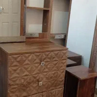 میز آرایش بوفه ویترین