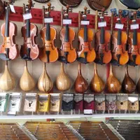 فروش انواع ویولن و گیتار و هنگ درام دف تنبک|ویولن|اراک, |دیوار
