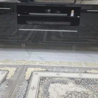 میز تلویزیون شیشه ای