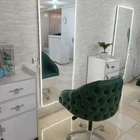 اجاره صندلی در سالن زیبایی