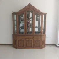 بوفه ویترینی چوبی در حد نو