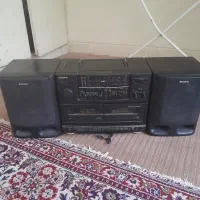 رادیو ضبط ومیز