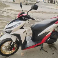 موتور سیکلت کلیک