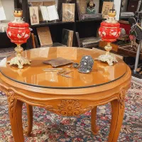 کلکسیونی لوازم آرایش آنتیک