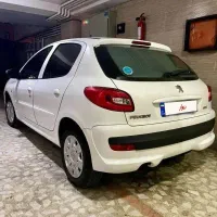 ۲۰۷ مدل ۴۰۲ بیرنگ و ضربه کم کار