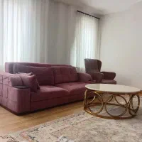 فروش مبل ۸نفره همراه با جلو مبلی و ۲عددعسلی