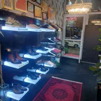 فروشنده گالری زئوس