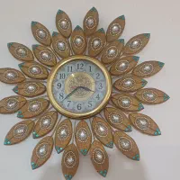 ساعت دیواری طرح طاووس