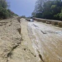 تخت فلزی آهن فرفوژه بدون کفی