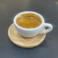 کافه یاس به دنبال دو خانم باریستا باانگیزه
