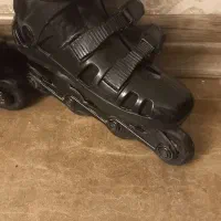 کفش اسکیت چهار چرخ