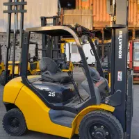 کوماتسو لیفتراک ۲.۵ تن