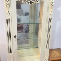 زیرتلویزیونی همراه با بوفه