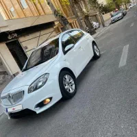 برلیانس ۳۲۰اتومات مدل۹۵بی رنگ