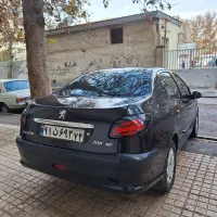 پژو۲۰۶V8 صندوقدار ۹۲ نقد واقساط