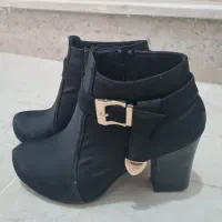 پوتین مجلسی وکفش زنانه