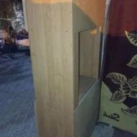 میزتلویزیون شیشه ای