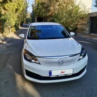 آئولوس E70 دانگ فنگ