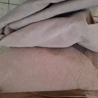 کابینت فلزی سالم وچند متر موکت سالم کرم رنگ|مصالح و تجهیزات ساختمان|نیشابور, ۲۲ بهمن|دیوار