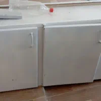 کابینت فلز سالم وتمیز