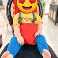 صندلی غذای کودک و صندلی ماشین