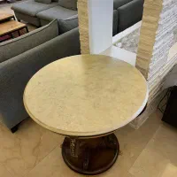 میز گرد پذیرایی