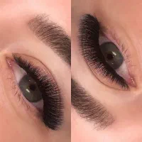 کاشت مژه و لیفت ابرو و مژه