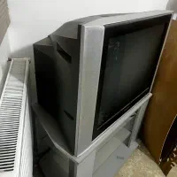 تلویزیون پاناسونیک با میز