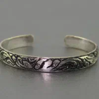 دستبند نقره مردانه/زنانه قلم زنی دست ساز