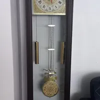 ساعت ایستاده در حد نو