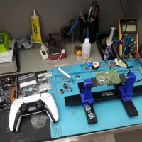 تعمیرات فوری موبایل و دسته کنسول ps4 ps5