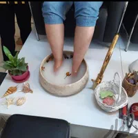 خدمات زیبایی شامل میکاپ، ناخن و بیشتر|خدمات آرایشگری و زیبایی|مشهد, شهرک شهید باهنر|دیوار