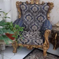 مبل ۷نفره با میز وسط ویک عسلی