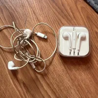 هندزفری ایفون (اپل)