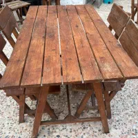 میز وصندلی چوبی